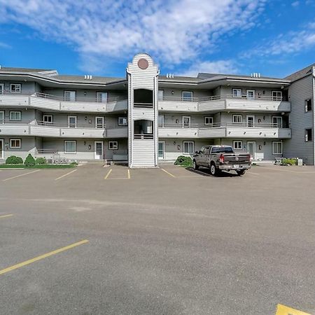 Brown Family Condo For Families Golf Trips And Girls Getaways Wisconsin Dells Esterno foto